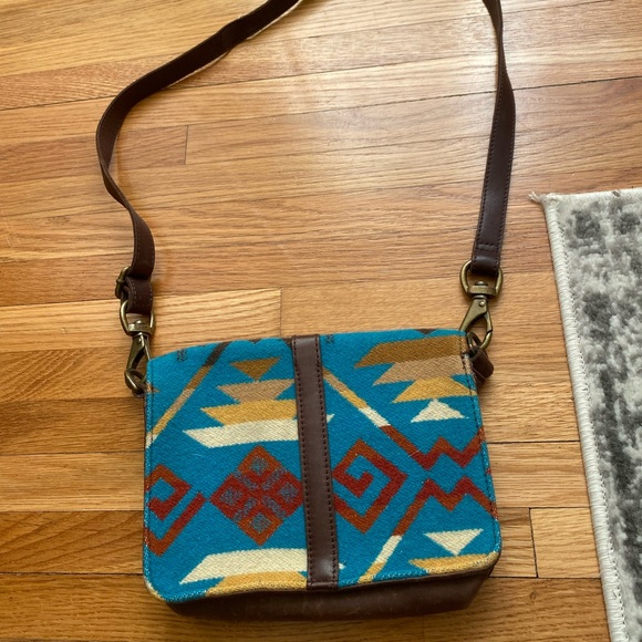 Pendleton crossbody - Picture 2 of 5